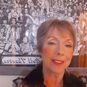 Meet your Posher, Cindy